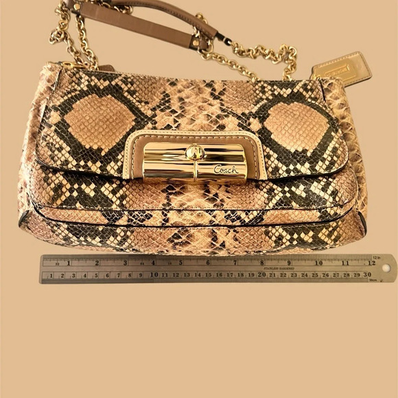 COACH Embossed Faux Python Innovation Leather Bag, Purse. New In Box. Elegant - Picture 11 of 15
